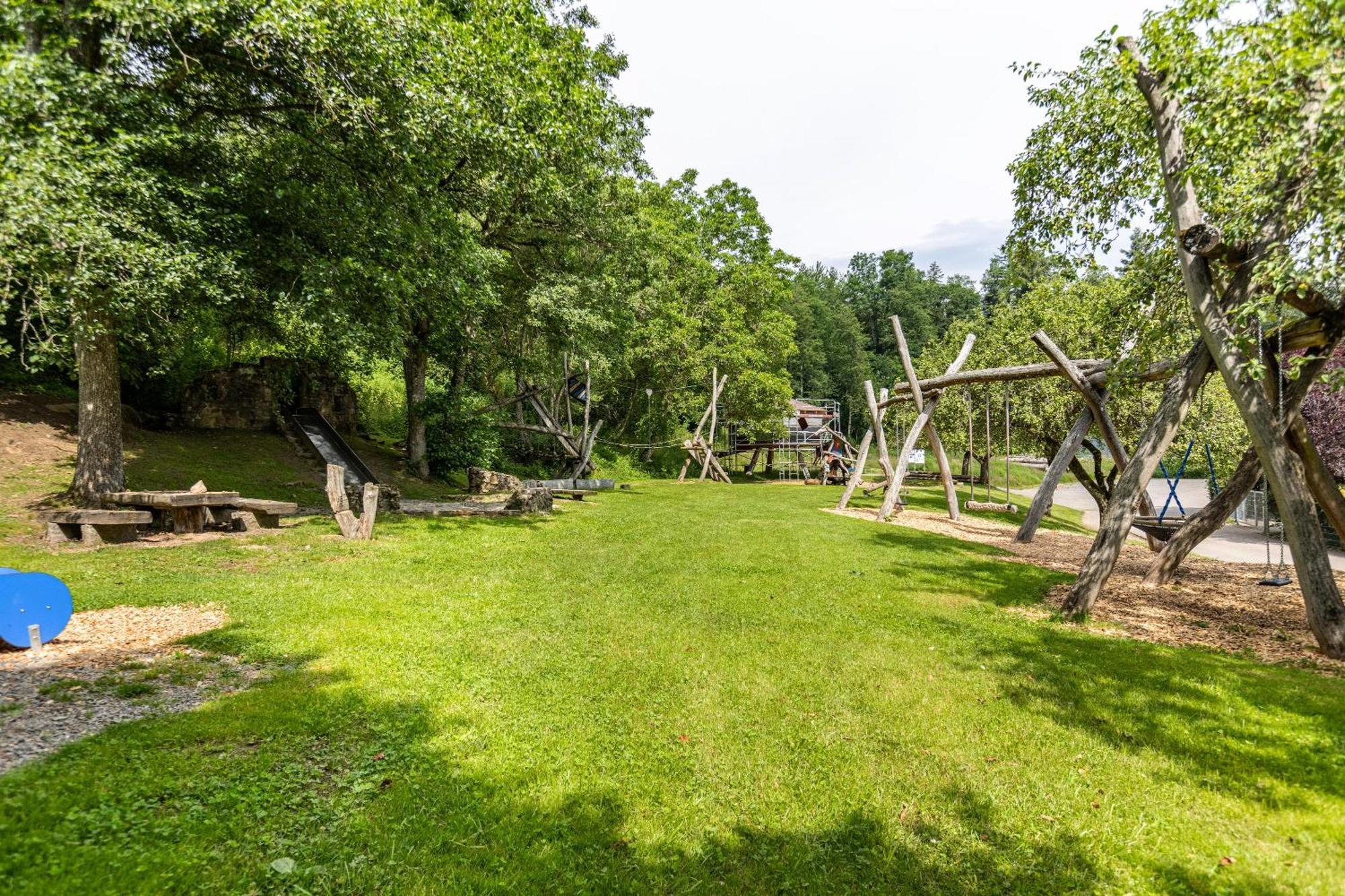 Ferienhaus Muelhaupt อูลิงเกน-เบียร์เคนดอร์ฟ ภายนอก รูปภาพ