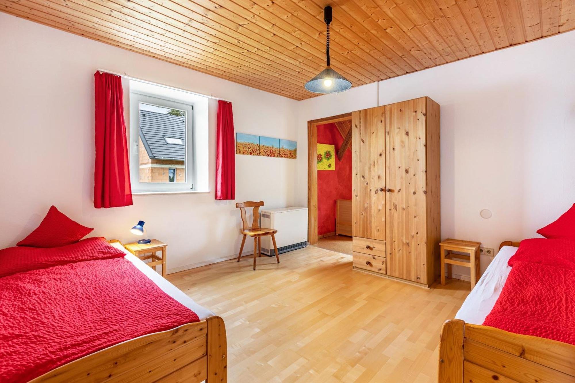 Ferienhaus Muelhaupt อูลิงเกน-เบียร์เคนดอร์ฟ ภายนอก รูปภาพ